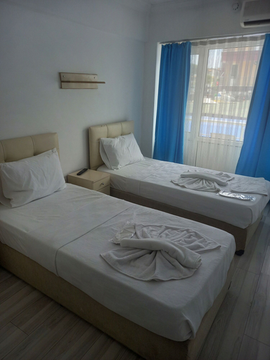 Bedroom 3, Mysia Hotel, Edremit