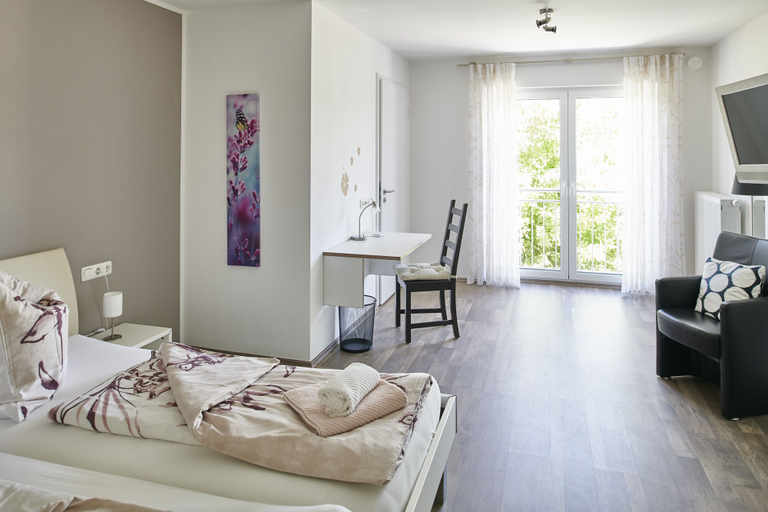 Bedroom 2, Hotel Schwanenhof, Heinsberg