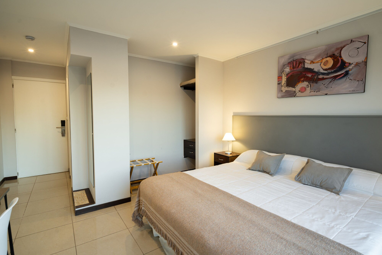 Bedroom 2, NBH Lacus Boutique Hotel, Bariloche