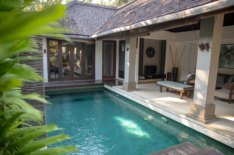 Swimming Pool 6