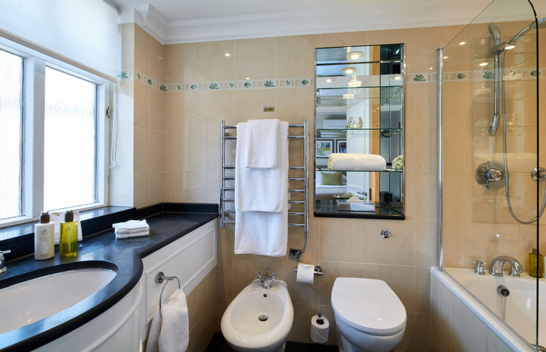 Bathroom 3