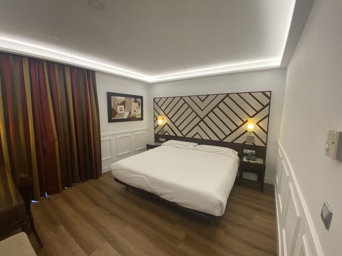 Bedroom 3, Atrio, Valladolid