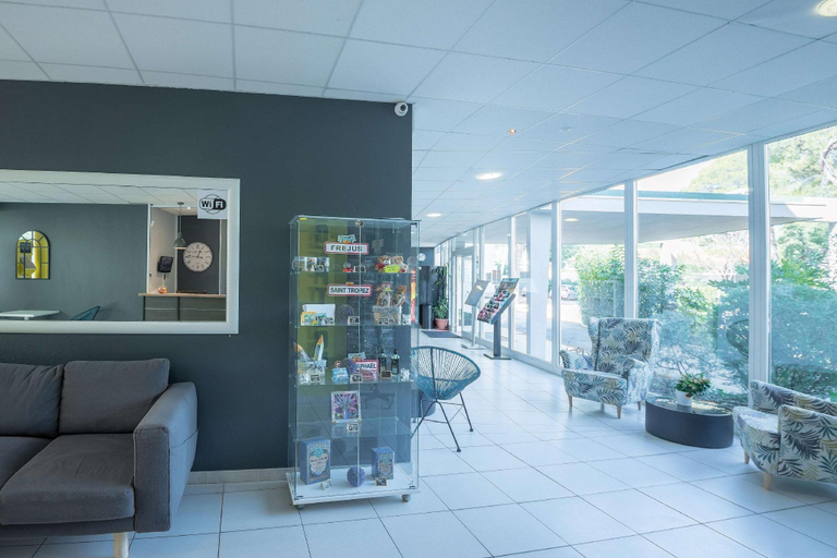 Public Area 4, Comfort Aparthotel Frejus La Tour De Mare, Var