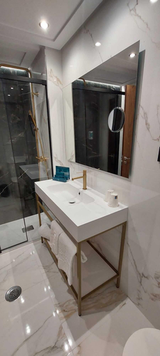 Bathroom 5, Hotel Silken Luis de León, León