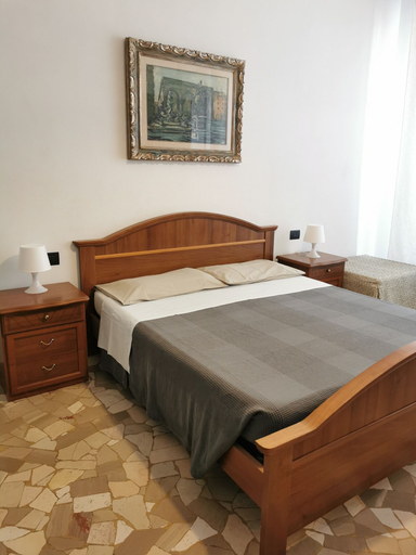 Bedroom 2, Affittacamere Sciacchithouse, Florence