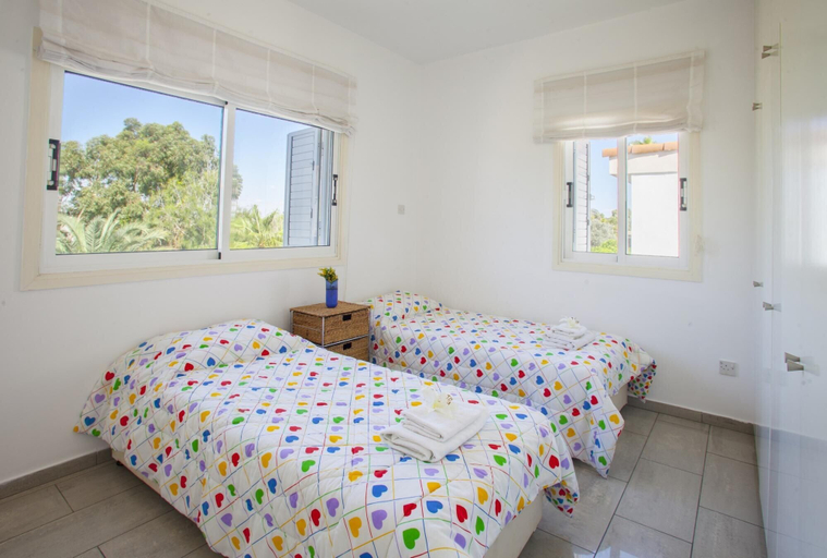 Bedroom 2, Sunset Beachfront Villa Meneou, Larnaca