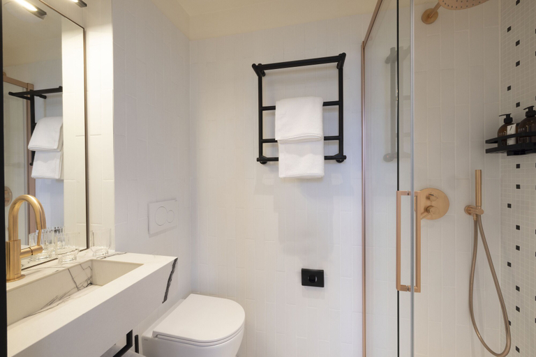 Bathroom 3, Alberte Hotel, Paris