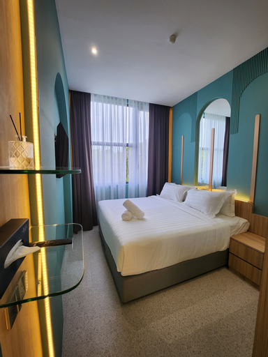 Bedroom 13
