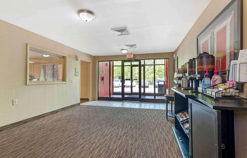 Public Area 2, Extended Stay America Select Suites - Atlanta - Kennesaw Chastain Rd., Cobb
