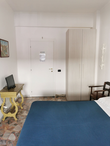 Bedroom 3, Affittacamere Sciacchithouse, Florence