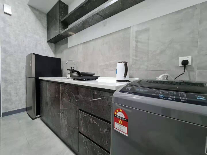 Dining Room 11
