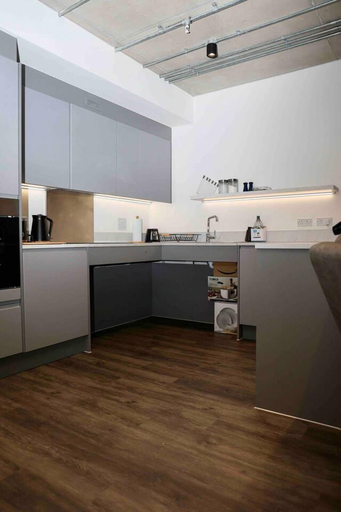 Others 3, Charming 3-bed Apartment in London, London