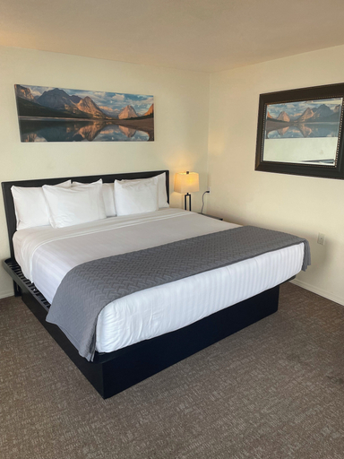 Bedroom 3, Americas Best Value Inn Polson, Lake