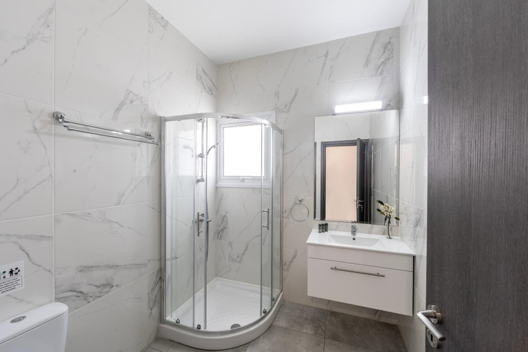 Bathroom 4, Napa Bay View Villa 7