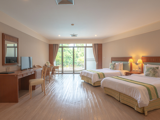 Bedroom 4, ECO HOTEL by Thammasat, Bang Lamung