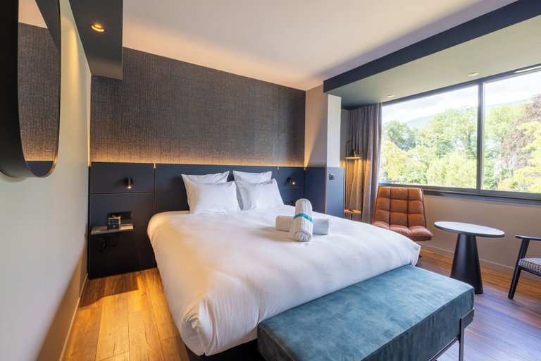 Bedroom 3, Miura, Savoie