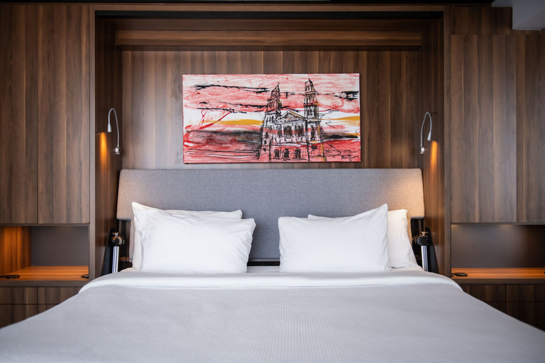 Bedroom 2, Hôtel Chicoutimi, Le Fjord-du-Saguenay
