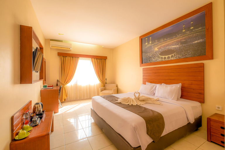 Bedroom 30