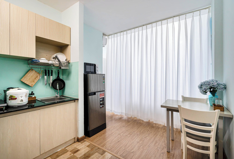 Dining Room 19