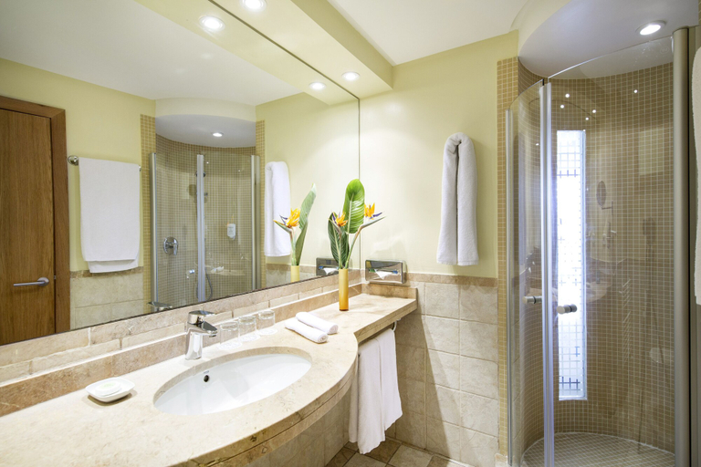 Bathroom 5, ROBINSON CALA SERENA, Baleares