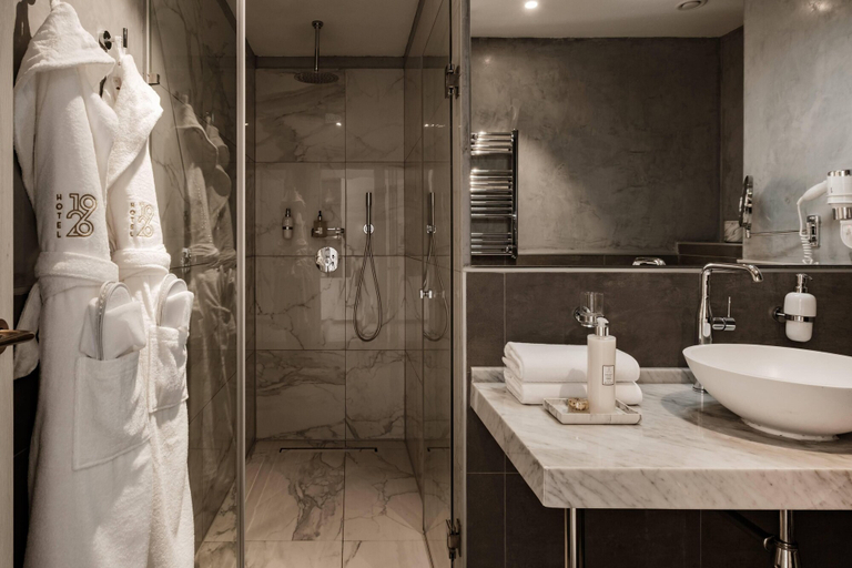 Bathroom 4, 1926 Le Soleil Hotel & SPA
