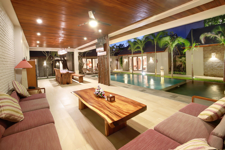 Swimming Pool 8