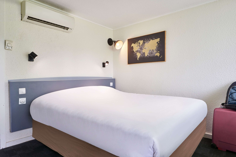 Bedroom 5, Kyriad Direct Le Bourget - Gonesse, Val-d'Oise