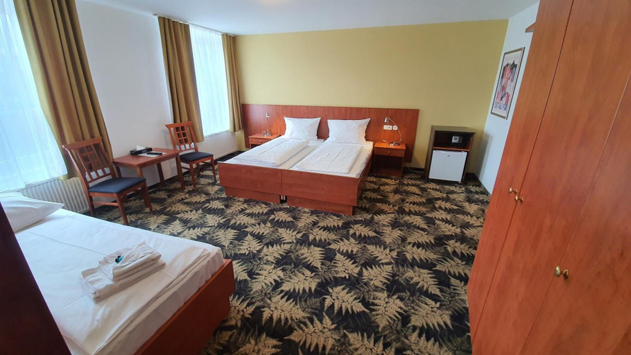 Bedroom 5, Hotel Der Tannenbaum, München
