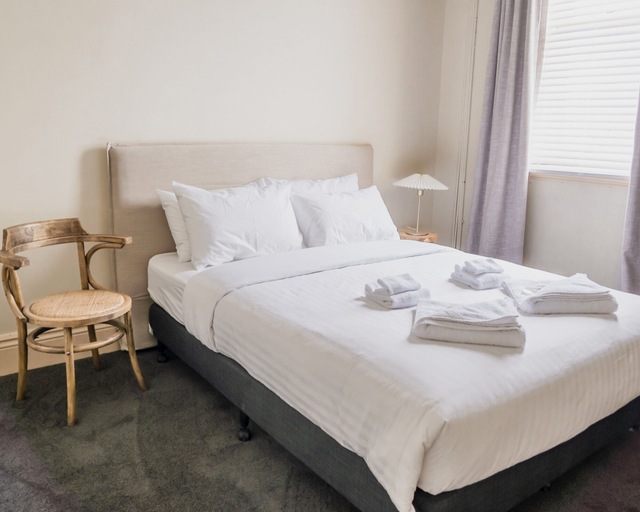 Bedroom 5, Port Broughton Hotel Motel, Barunga West