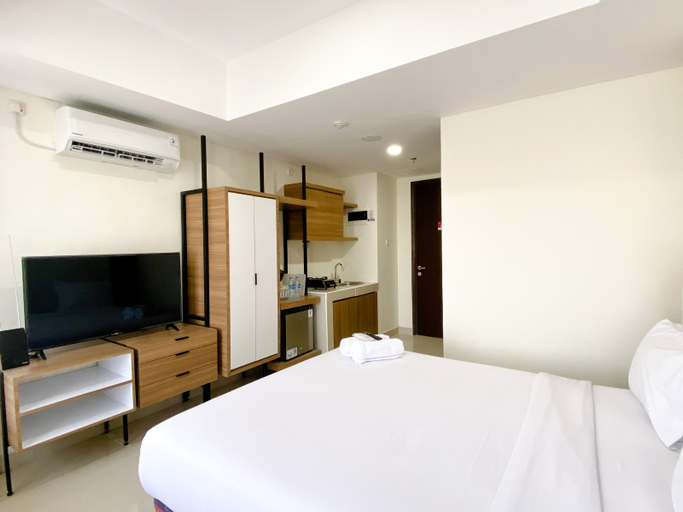 Bedroom 3, Great Deal and Comfortable Studio Pollux Chadstone Apartment By Travelio, Cikarang