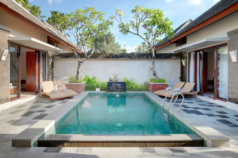 Swimming Pool 28