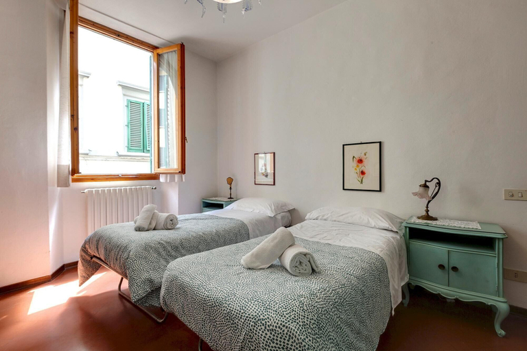 Room 2, Pepi 51 in Firenze With 2 Bedrooms and 2 Bathrooms, Florence