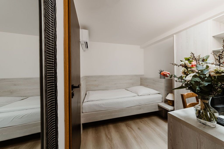 Bedroom 4, Penzion Austis, Znojmo