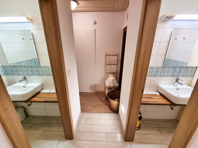 Bathroom 3, B&B Pod Skalo, Kamnik
