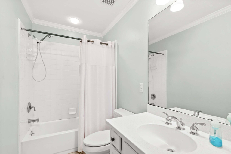 Bathroom 4, Tybee Escape, Chatham
