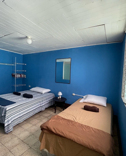 Bedroom 3, Hostal Cisne House, León