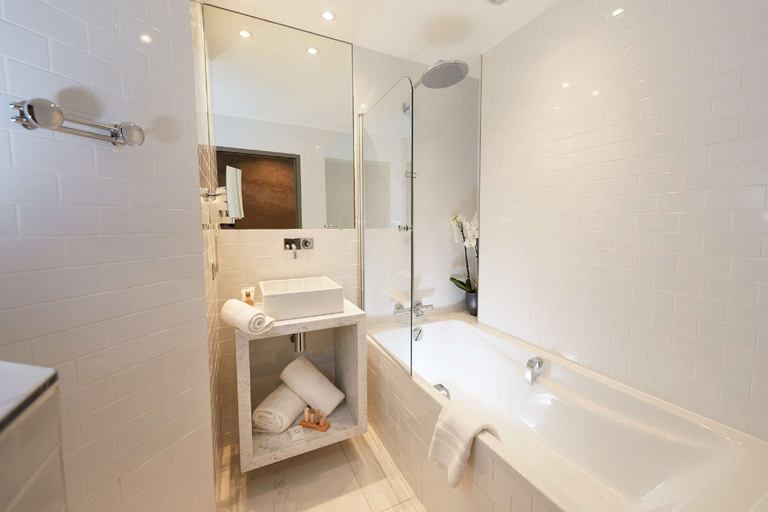 Bathroom 5, Best Western Premier Clos Syrah Hotel & Spa, Drôme