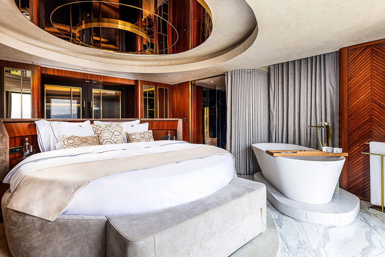 Bedroom 3, The Maestro Hotel, Beyoğlu