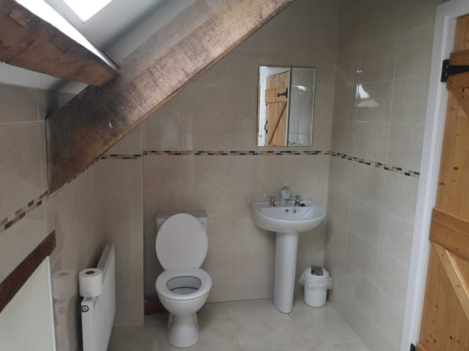 Bathroom 3, Lovely 3-bed House at Clashganny Mill, Borris