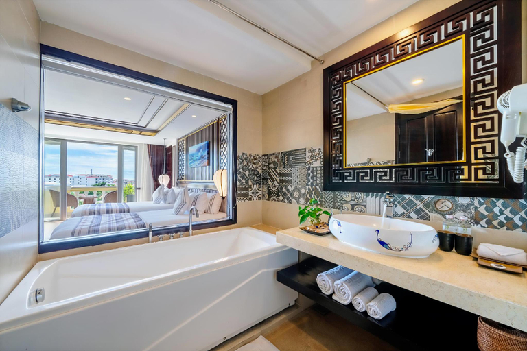 Bathroom 5, Le Pavillon Hoi An Luxury Resort & Spa, Da Nang