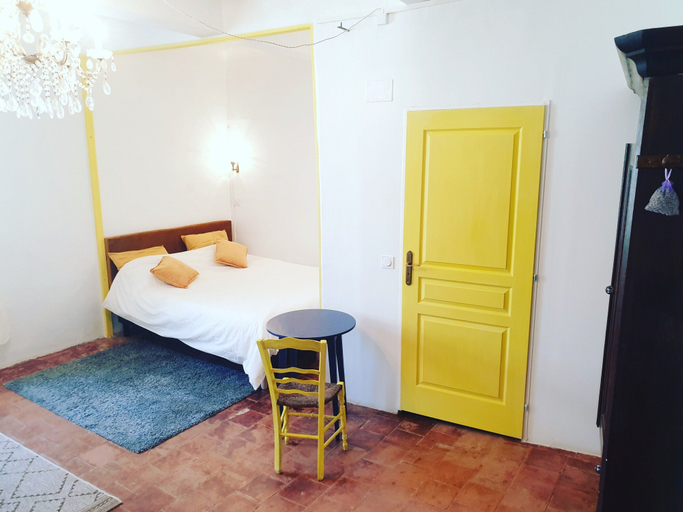 Bedroom 2, Les 2 Droles d'Oiseaux, Aude