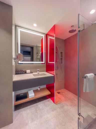 Bathroom 4, Radisson Red Chandigarh Mohali, Sahibzada Ajit Singh Nagar