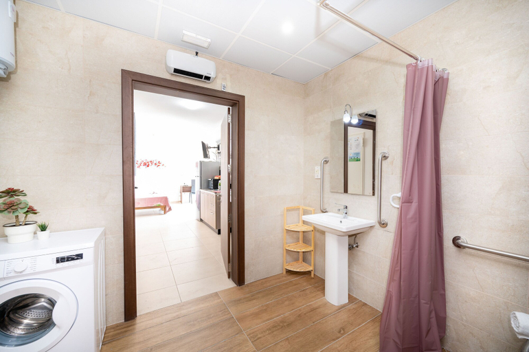 Bathroom 3, Islet Promenade Studio with Hot Tub and Panoramic Sea Views by GetawaysMalta, Saint Paul's Bay