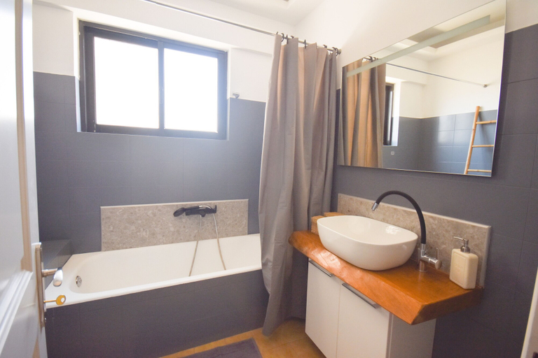 Bathroom 3, K&C Rooms-Apartments, Attica