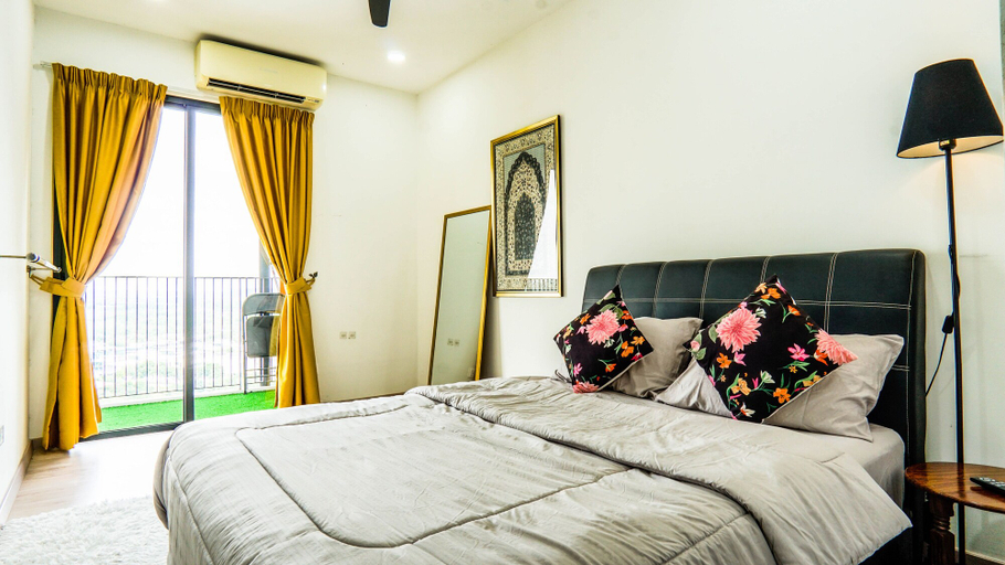 Bedroom 3, Emporis SOHO Residence by Airhost, Petaling Jaya
