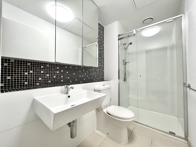 Bathroom 3, ReadySet Apartments at Upper West Side, Melbourne