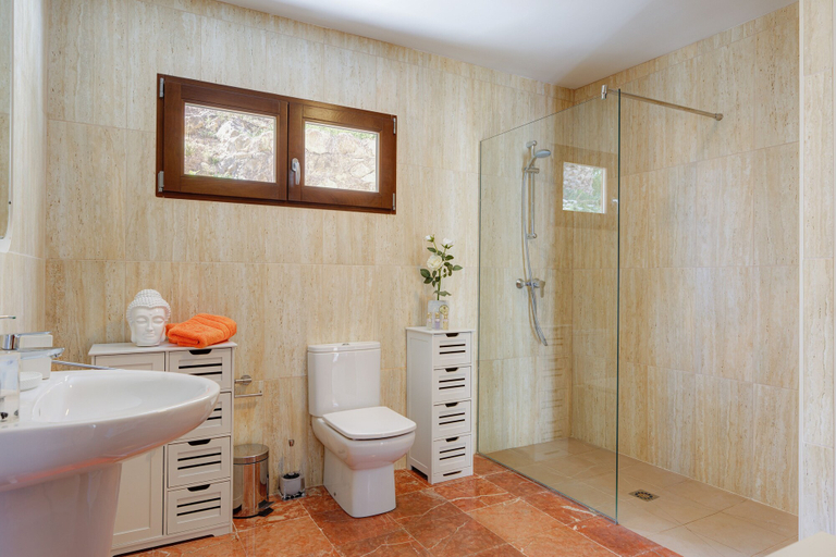Bathroom, Villa Poniente Montiboli by Buccara, Alicante