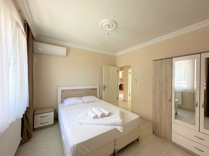 Bedroom 4, Cerrahpasa Apart Hotel, Merkez