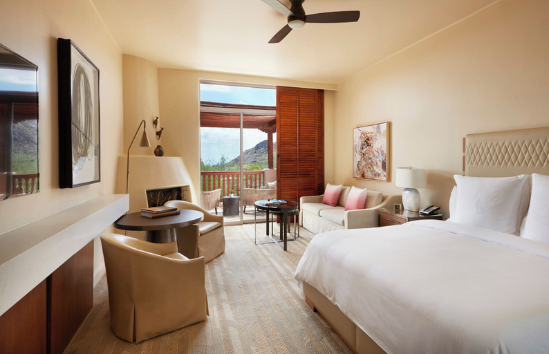 Bedroom 4, Four Seasons Resort Scottsdale at Troon North, Maricopa
