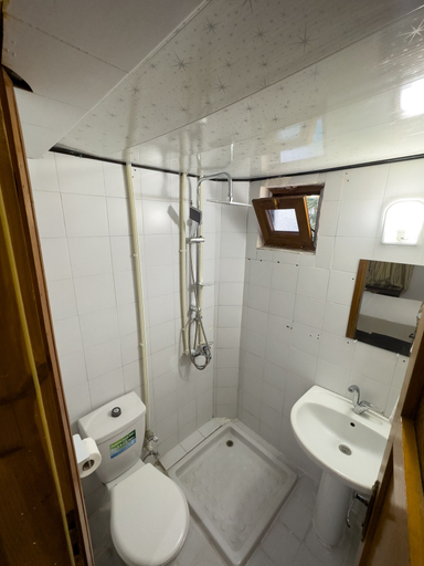 Bathroom 4, Grand Atlas Hotel, Akköy
